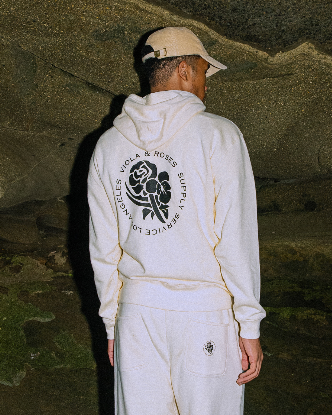 Circle core logo Viola Embroidery Hoodie