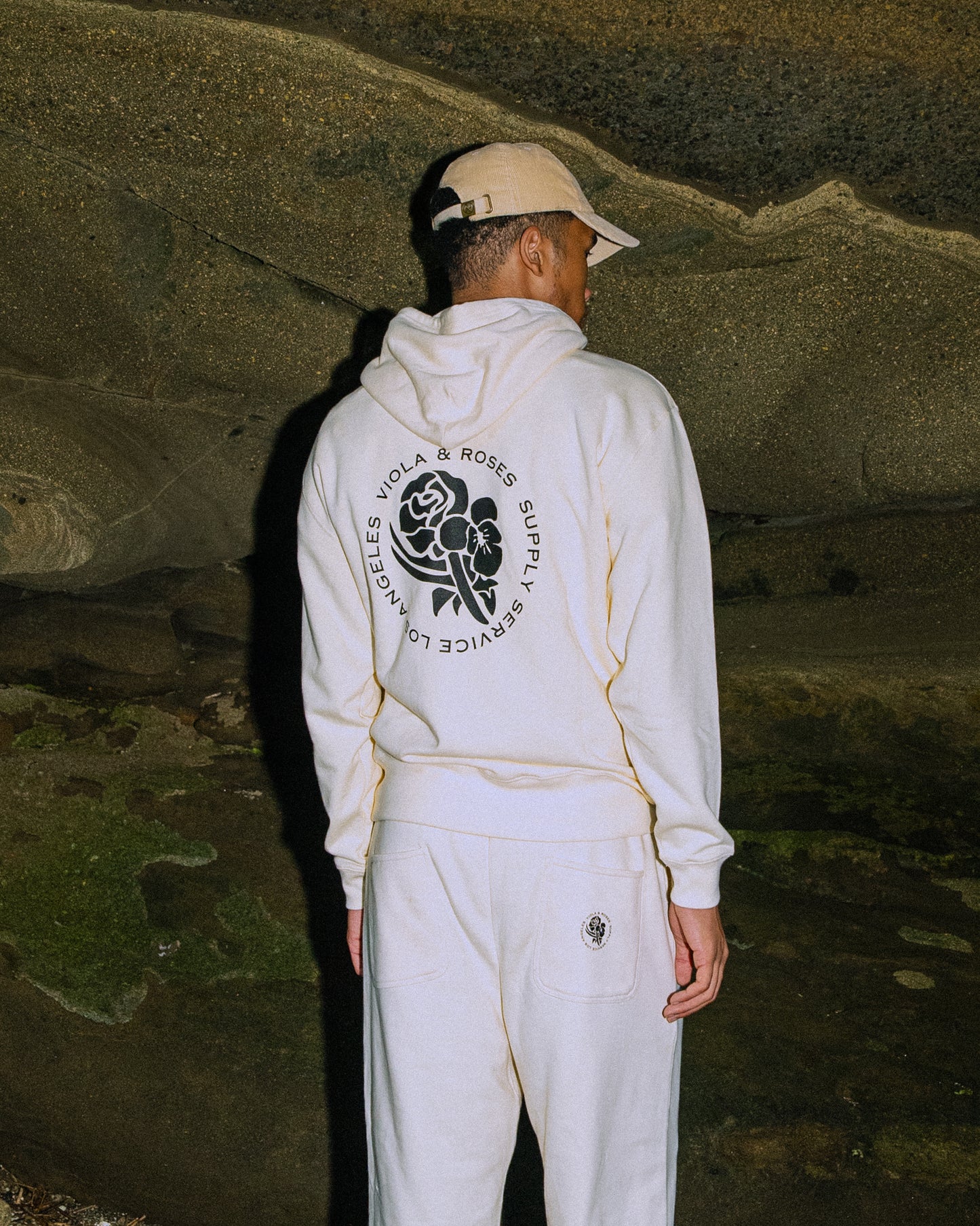 Circle core logo Viola Embroidery Pants